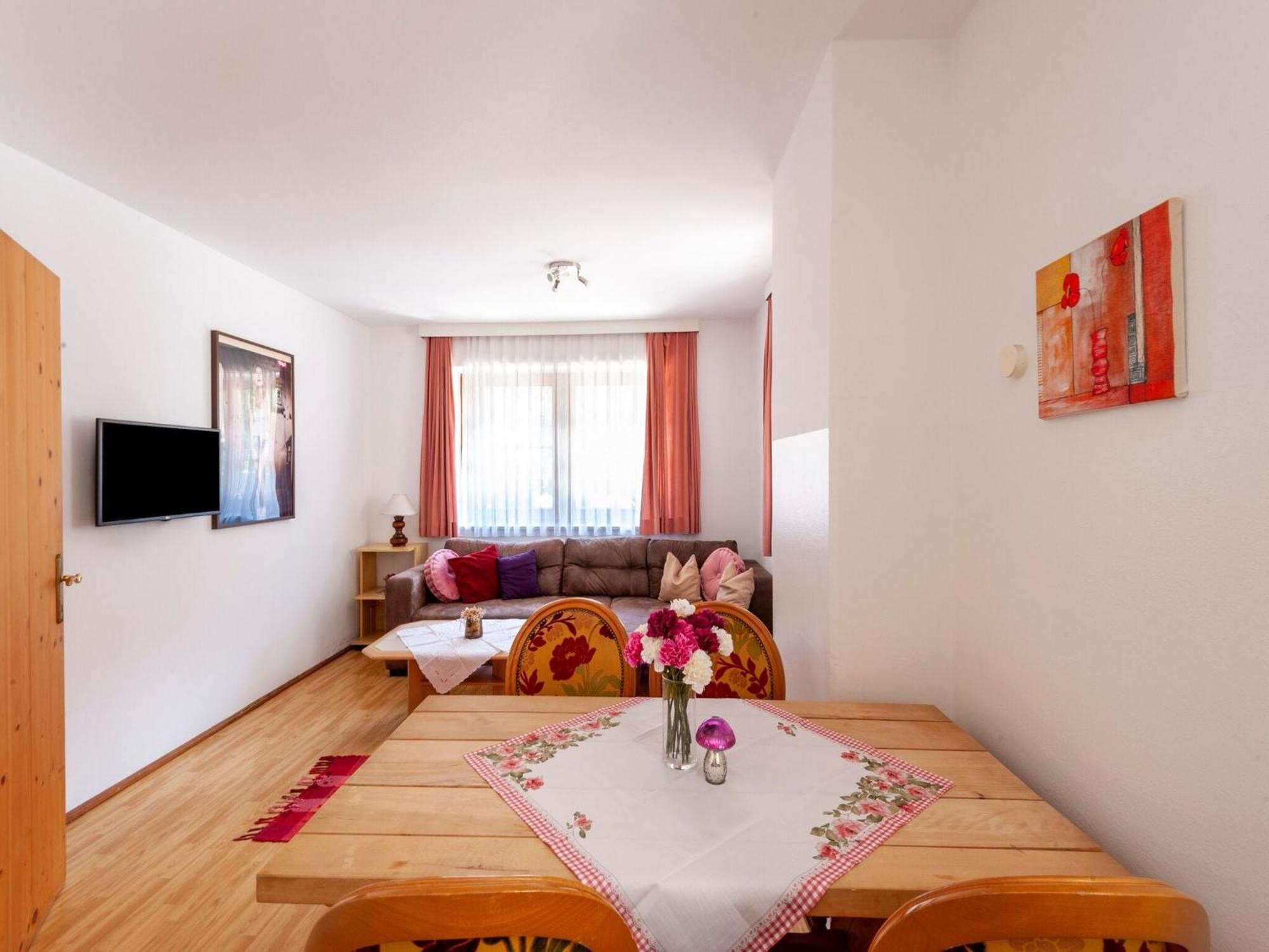 Apartment Between Mayrhofen And Finkenberg Exterior photo